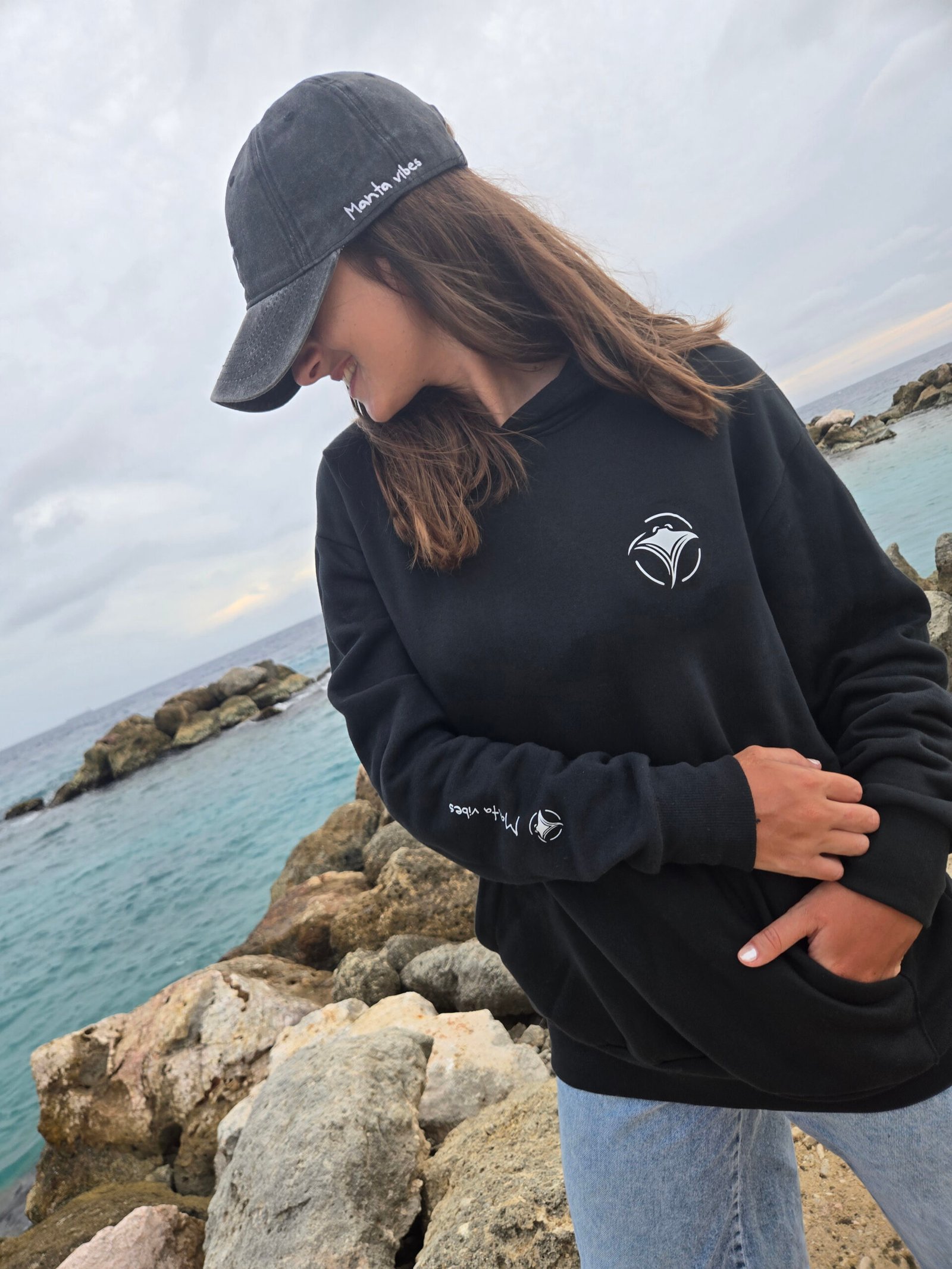 Buzo Hoodie Sharks - oversize unisex - Image 2