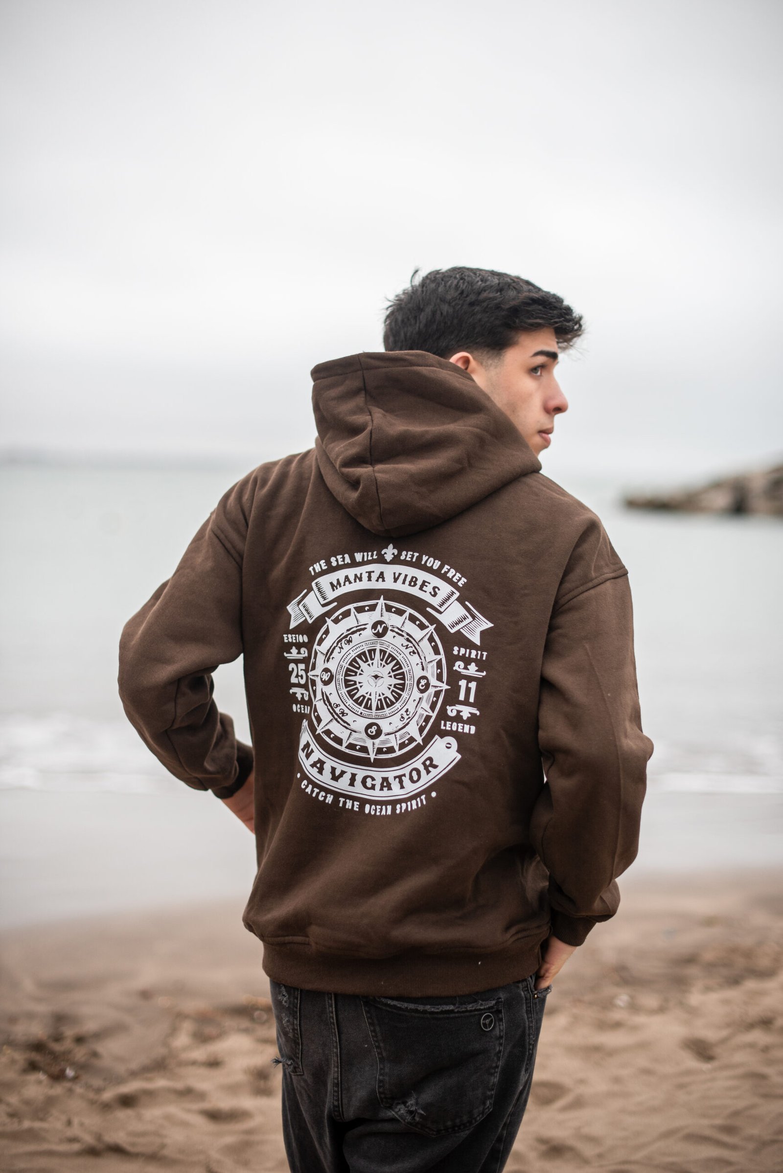 Buzo Hoodie Navigator - oversize unisex